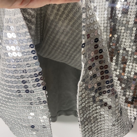 WOW ✨ WOMENS PLUS 4X GLITTER SEQUINS SILVER TANK TOP GLITZ CONCERT SWIFTIE EUC - Picture 3 of 12